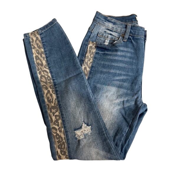 Easel blue denim lite distressed jeans with animal print stripe on seam Sz Med - Picture 1 of 7